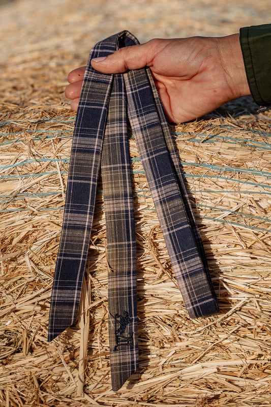 Cowgirl Necktie - Signal Plaid