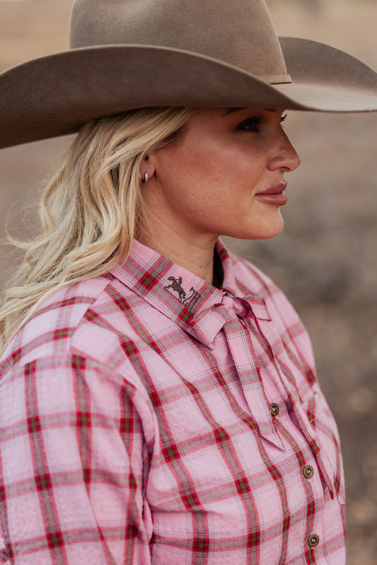 Cowgirl Necktie - Calamity